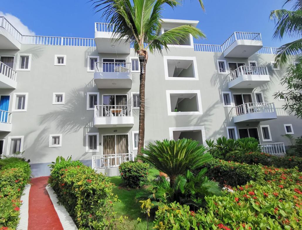 Caribbean Studios Tropicana With Pool - Playa Los Corales Punta Cana Exterior photo